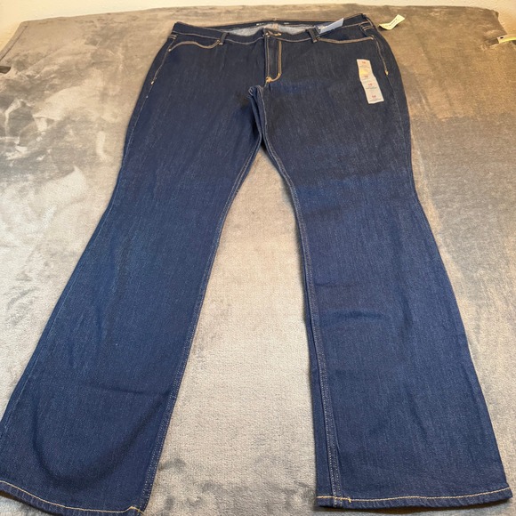 Old Navy Denim - Old Navy Wow Boot-Cut Jeans Womens 16 Short Mid-Rise Dark Wash Denim New